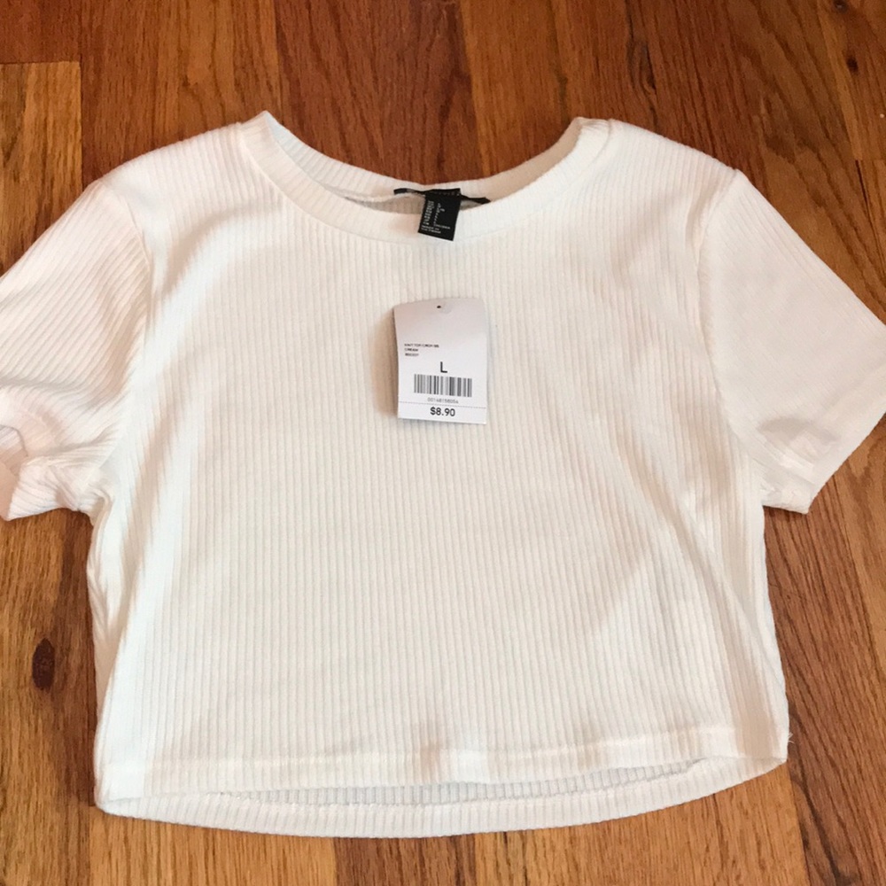 White crop top